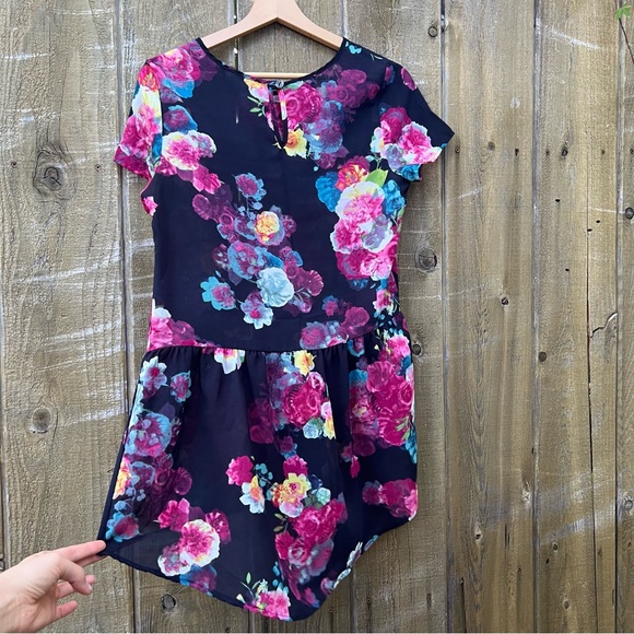 Vintage Navy Moody Floral Peplum Babydoll Tunic Top 🌿 - Picture 6 of 9